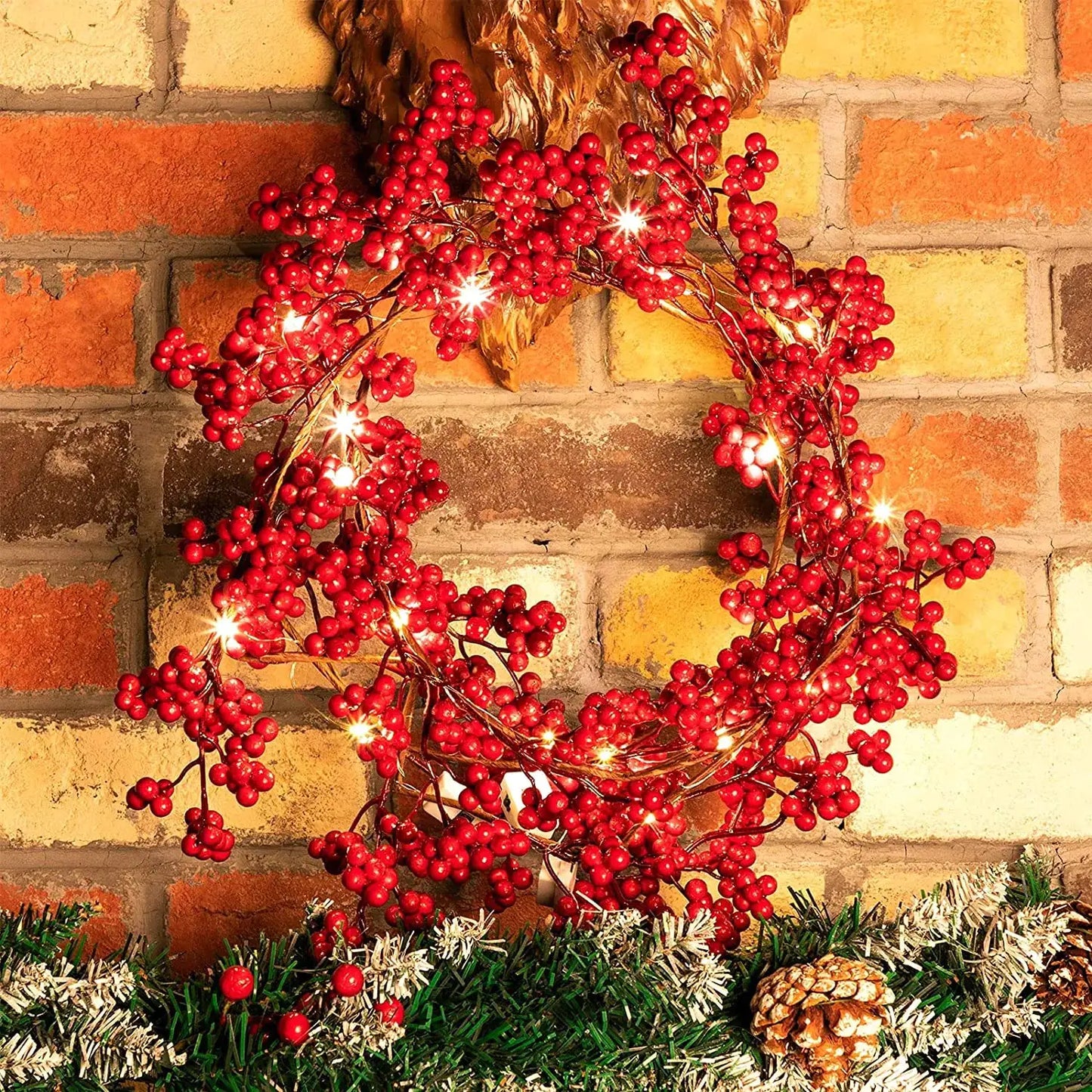 Red Berry Christmas Garland