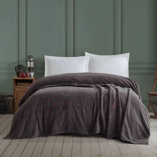 Hobby Lubow Double Embroidery Bed Covel Love - K. Gray